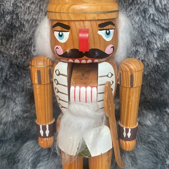Vintage Traditional Wooden
Nutcracker 14 “Tall Christmas Holiday
Decor - Picture 10 of 17